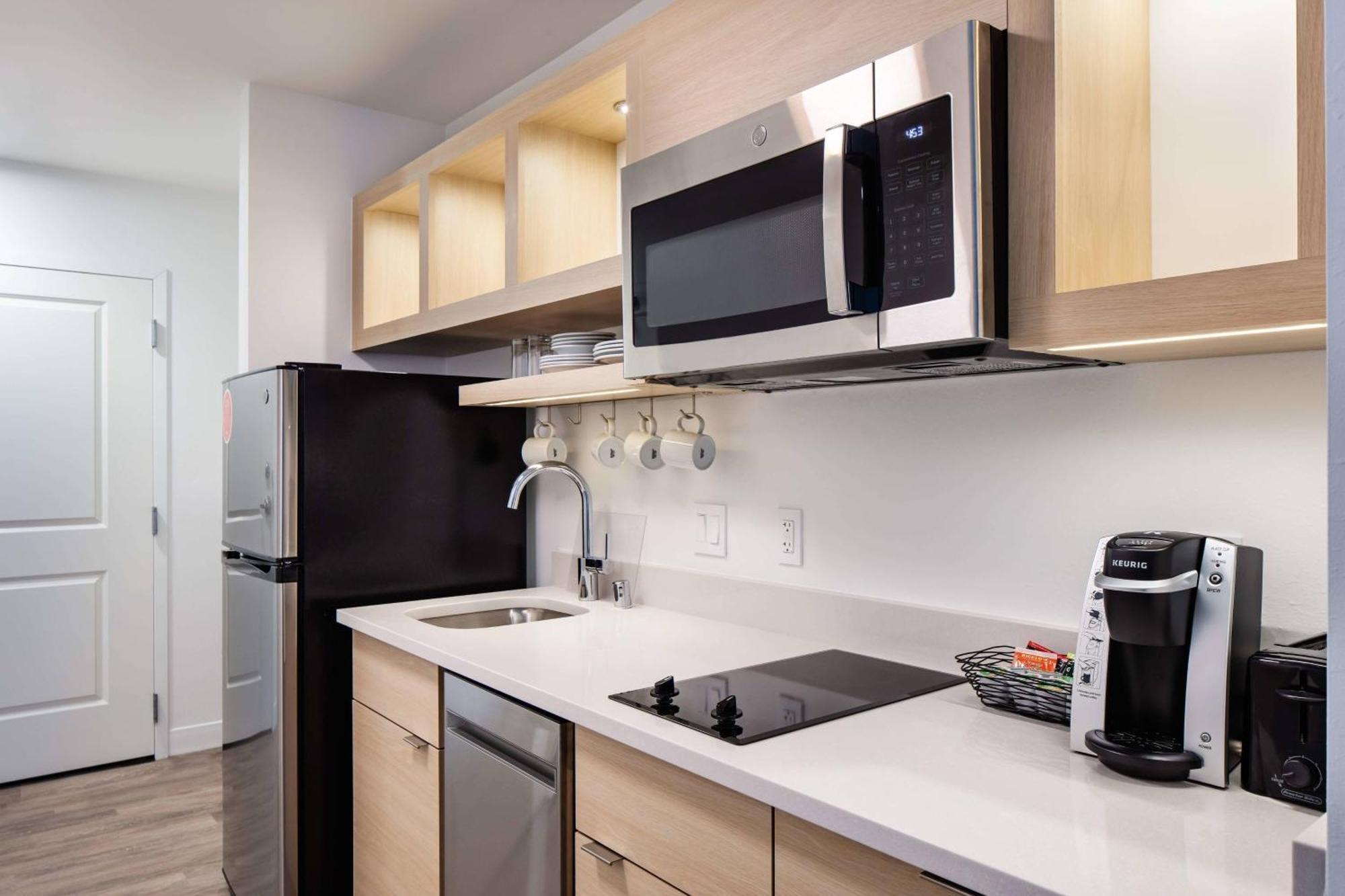 Towneplace Suites By Marriott Milwaukee West Bend Zewnętrze zdjęcie