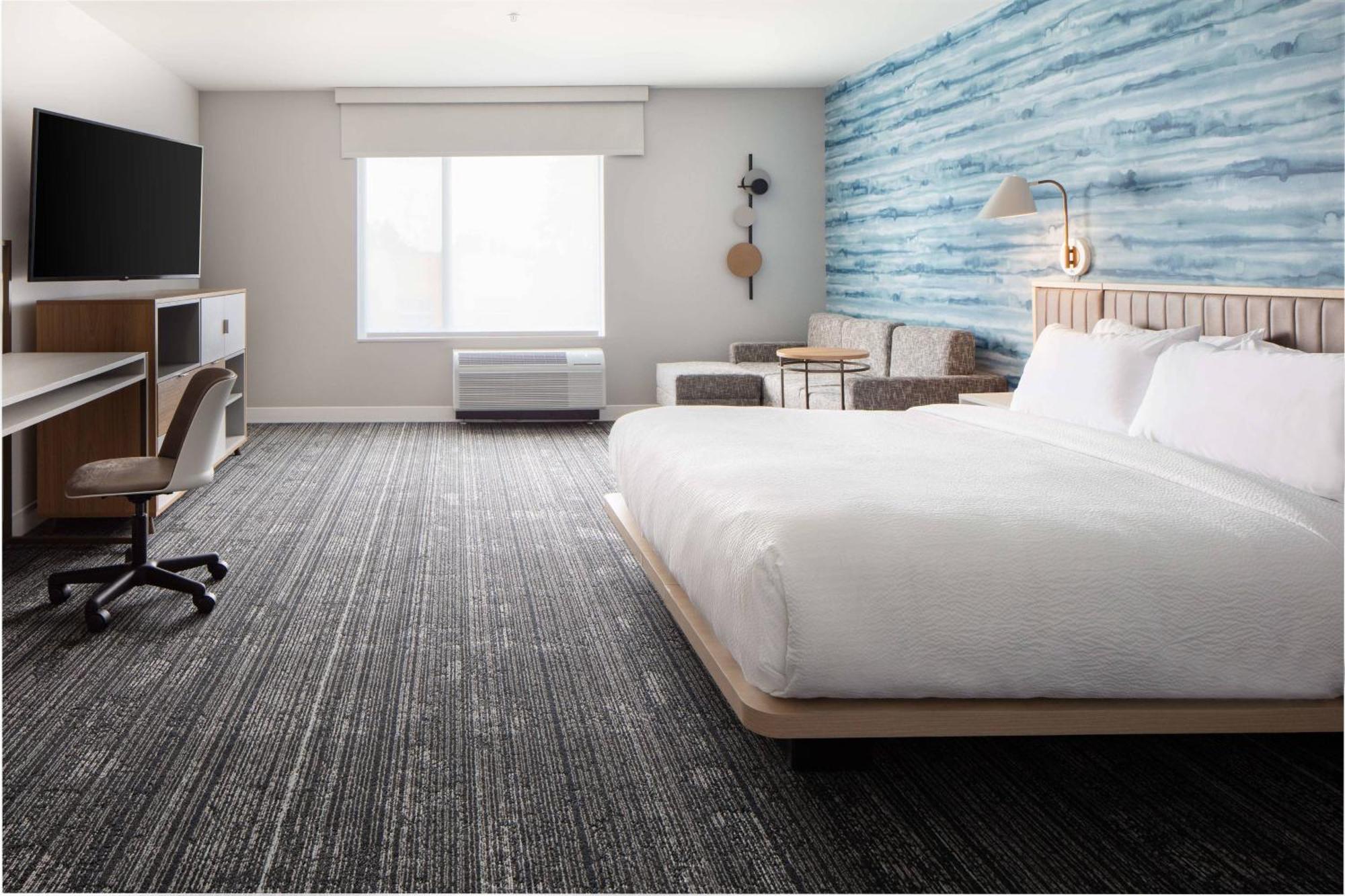 Towneplace Suites By Marriott Milwaukee West Bend Zewnętrze zdjęcie